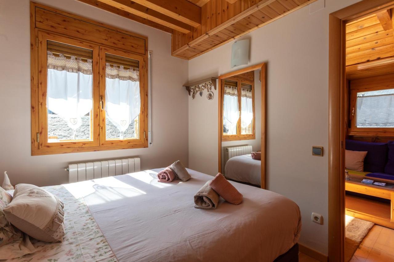 Apartamento Con Encanto Viella Extérieur photo