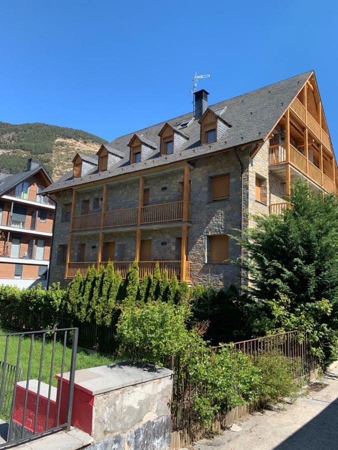 Apartamento Con Encanto Viella Extérieur photo